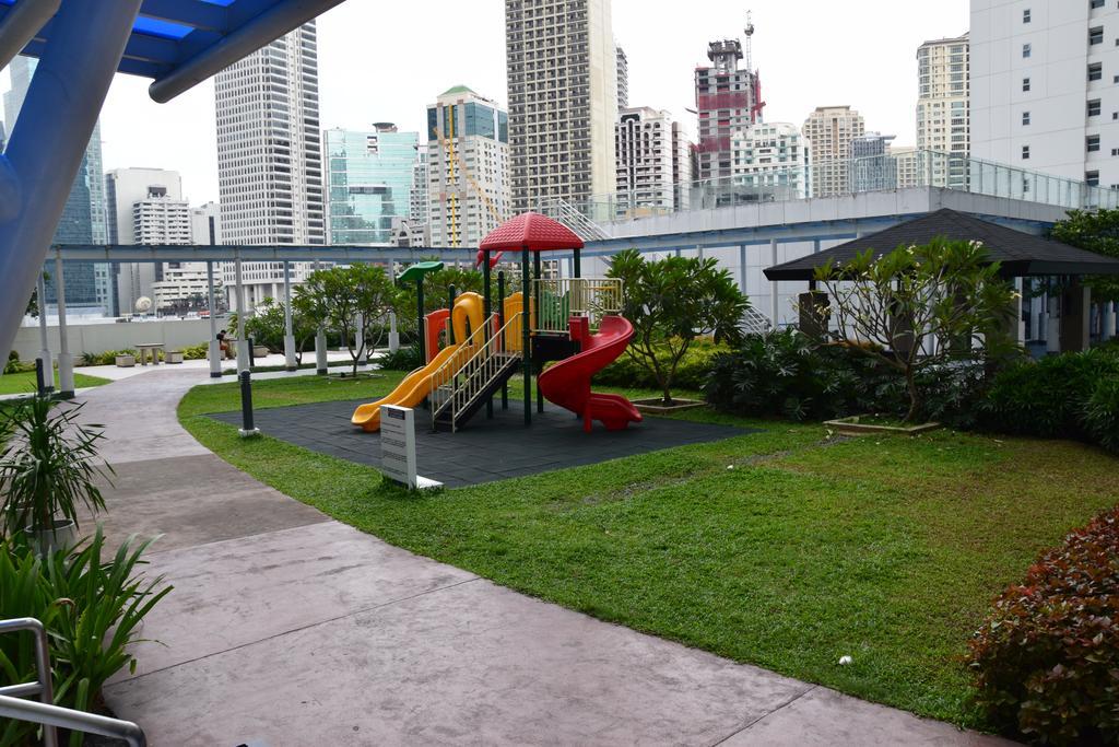 Jazz Makati Luxury Apartment Manila Esterno foto